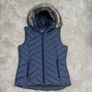 Navy Eddie Bauer Vest